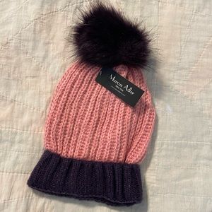 Marcus Adler beanie